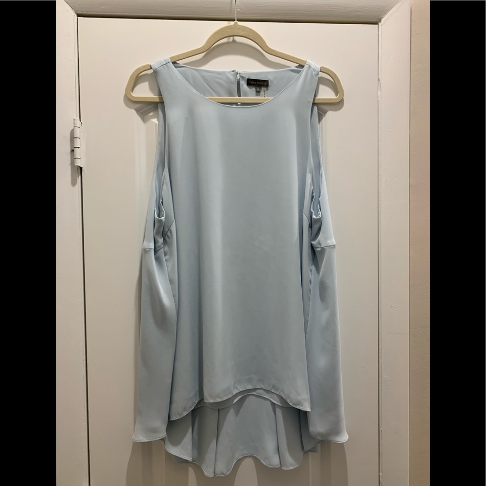 ❤️Vince Camuto Blouse - Sleeveless